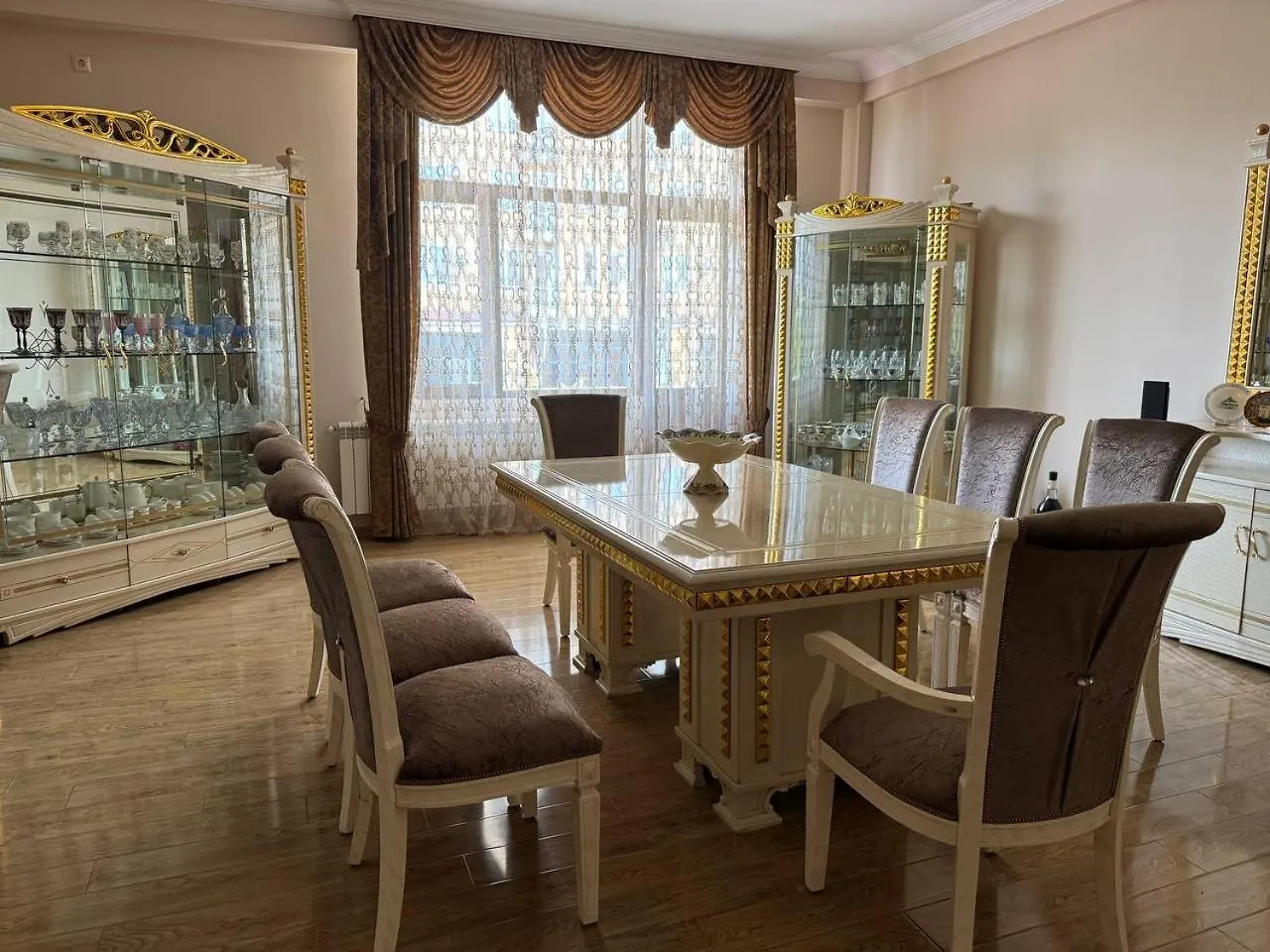Hello Batumi Apartment Georgien
